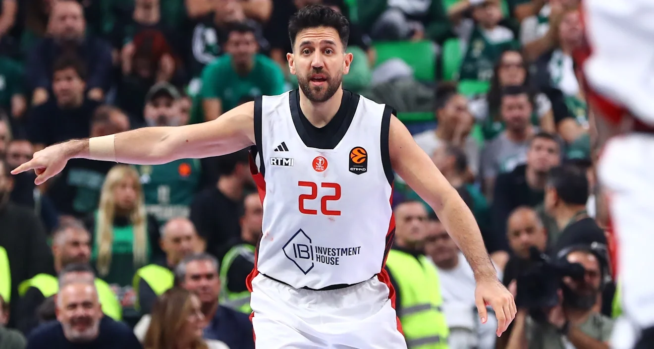 O Μίτσιτς απέναντι στον Παναθηναϊκό / Φωτογραφία: Intime
