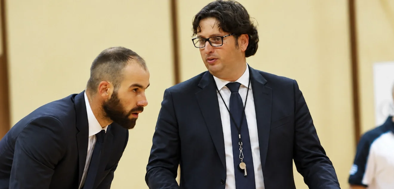 Σπανούλης και Τρινκέρι σε εικαστικό