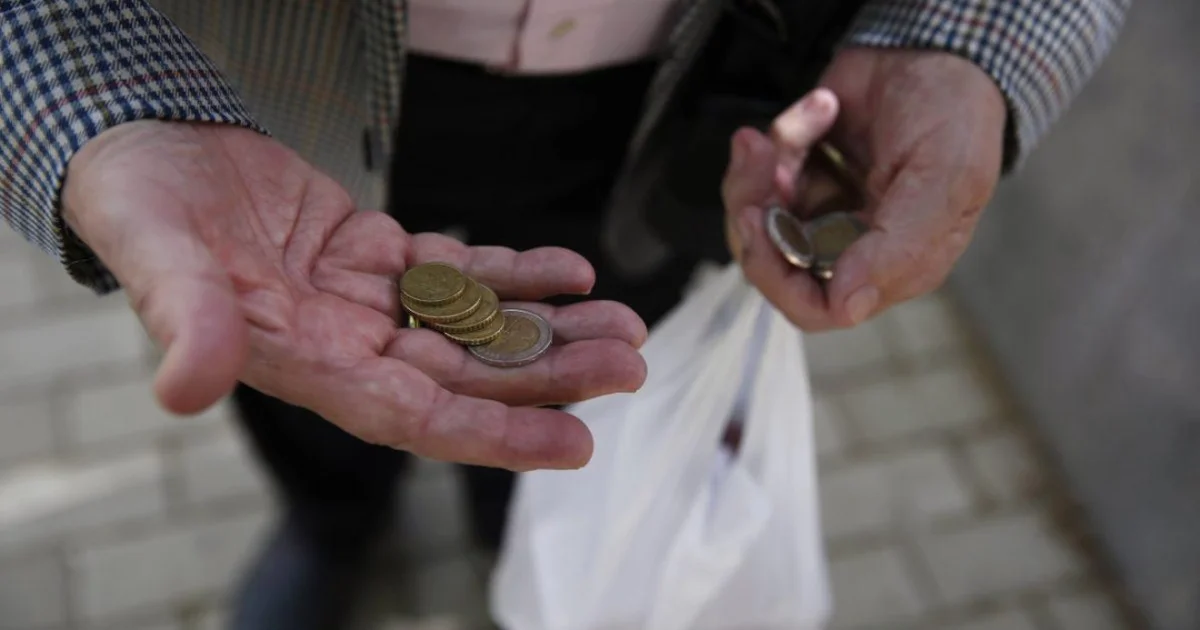 Επιτελικό φιάσκο: 2,8 εκατομμύρια Έλληνες σε εξαθλίωση | Αθλητικά στο LivePress.gr