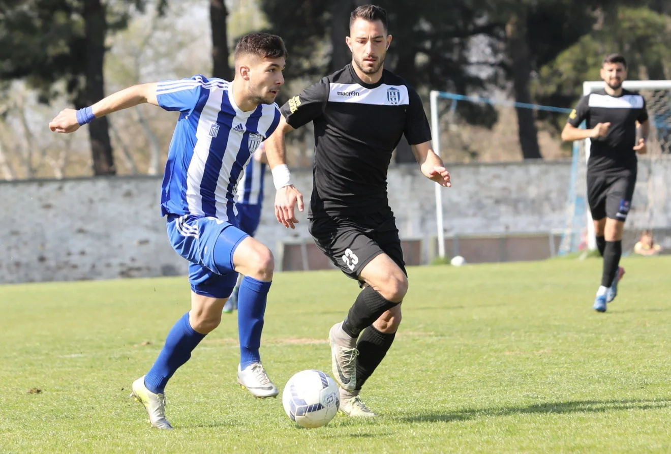 Μέσω Ίβιτς στην Πλατεία