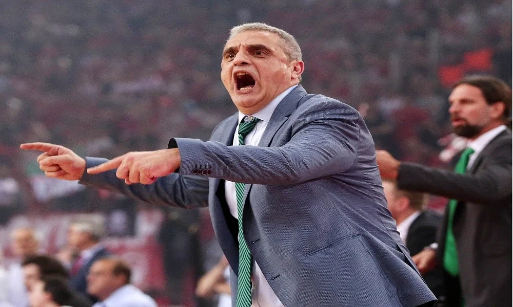 O Πεδουλάκης ισοπέδωσε τους ανήθικους