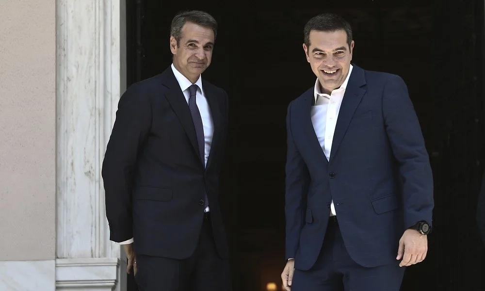Δικομματισμός: Μια βολική φάση για «τους έξω»