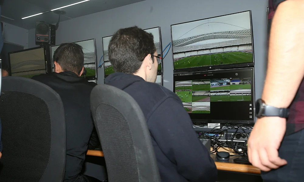 VAR: Δεν φέρνει λύσεις, θα δίνει συμβουλές...