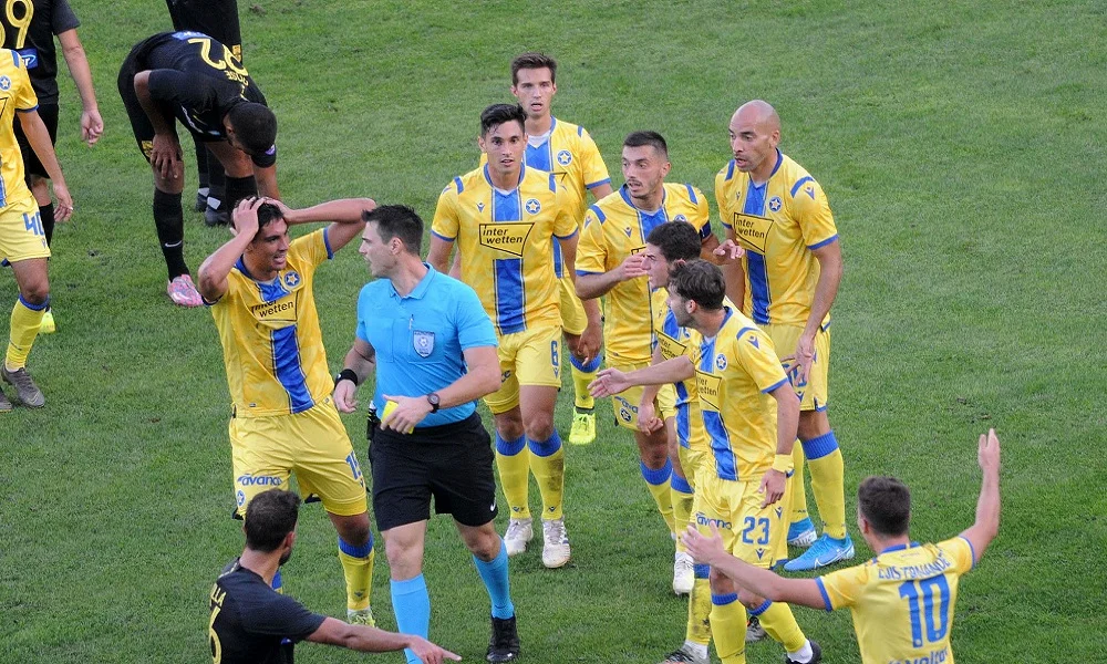 Έλεγχος διαιτησίας: Τι να σου κάνει και το VAR!