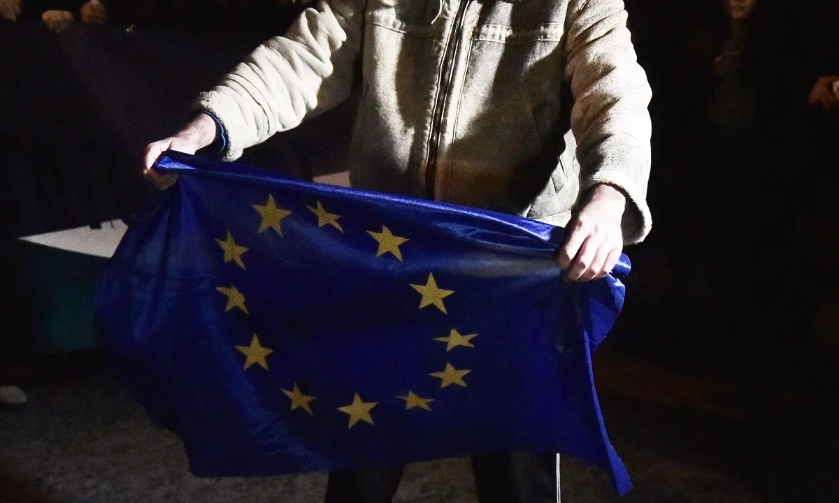 Ένωση είναι μόνο στα λόγια! Από τον Χίτλερ, στον Όρμπαν!