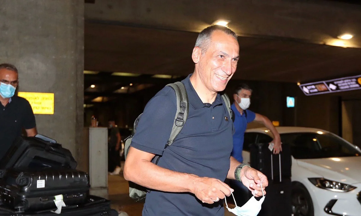 Οι… προτεραιότητες που έχει ο Δώνης!