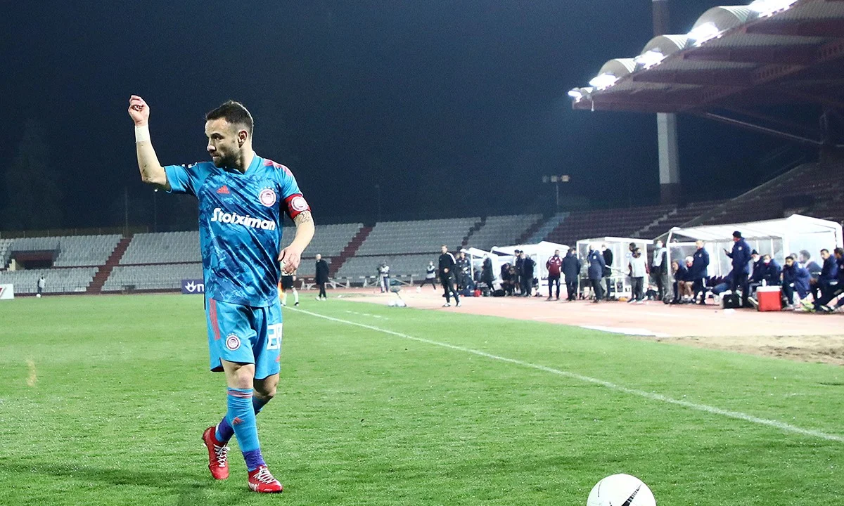 ΑΕΛ - Ολυμπιακός 1-3: Οι 600 ημέρες αγώνων, φέρνουν προβλήματα...