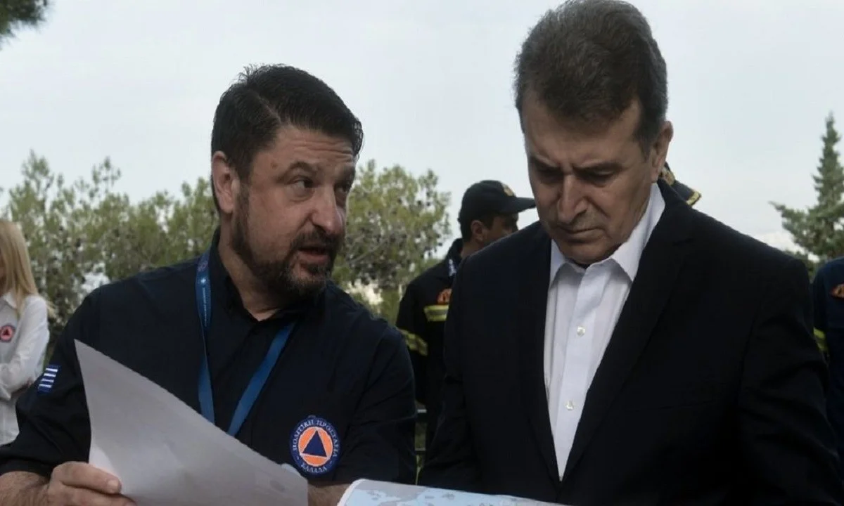 Ο Χρυσοχοϊδης και ο Χαρδαλιάς πρέπει να παραιτηθούν ΠΡΩΤΟΙ