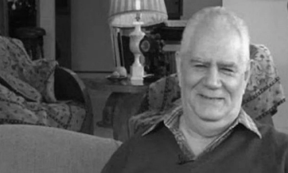 Ο Ηλίας Μπαζίνας σου έκανε πάντα μάθημα… Ας το καταλάβαινες