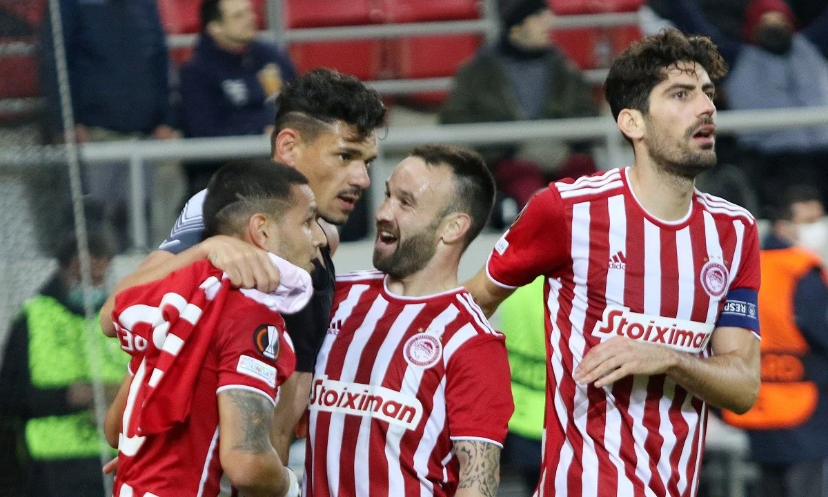 Ο Ολυμπιακός το πήγε, από εδώ, το πήγε από εκεί, πήρε τη νίκη που ήθελε και δεν θα μπορούσε να γίνει αλλιώς με τόσους πρωταγωνιστές που έχει.