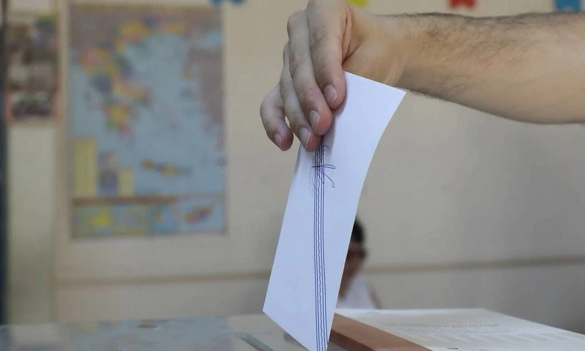 Όταν η δημοσκόπηση εγείρει έντονα ερωτηματικά όχι απλά για τη χρησιμότητα αλλά και για τη σκοπιμότητά της, έχουμε πρόβλημα.