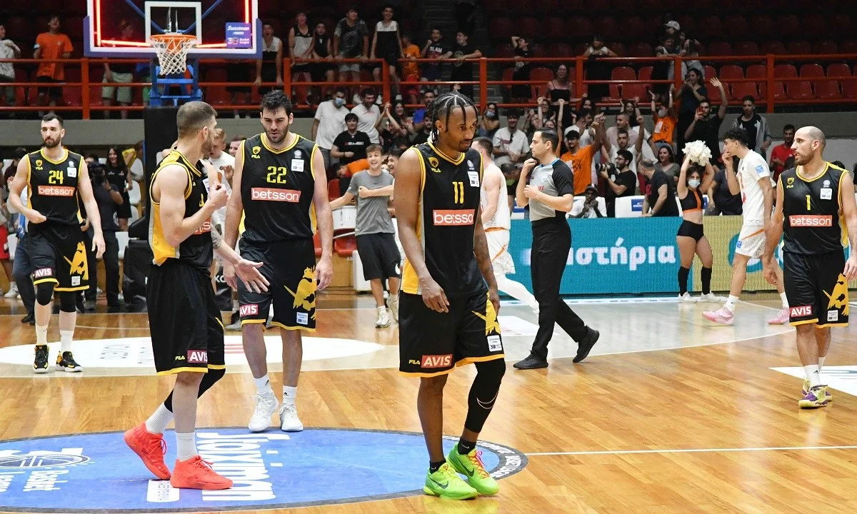 Ο αποκλεισμός της ΑΕΚ από τον Προμηθέα έθεσε την «Ένωση» εκτός τετράδας αλλά με τις συνθήκες που επικρατούσαν δε βγάζει τη σεζόν αποτυχημένη.
