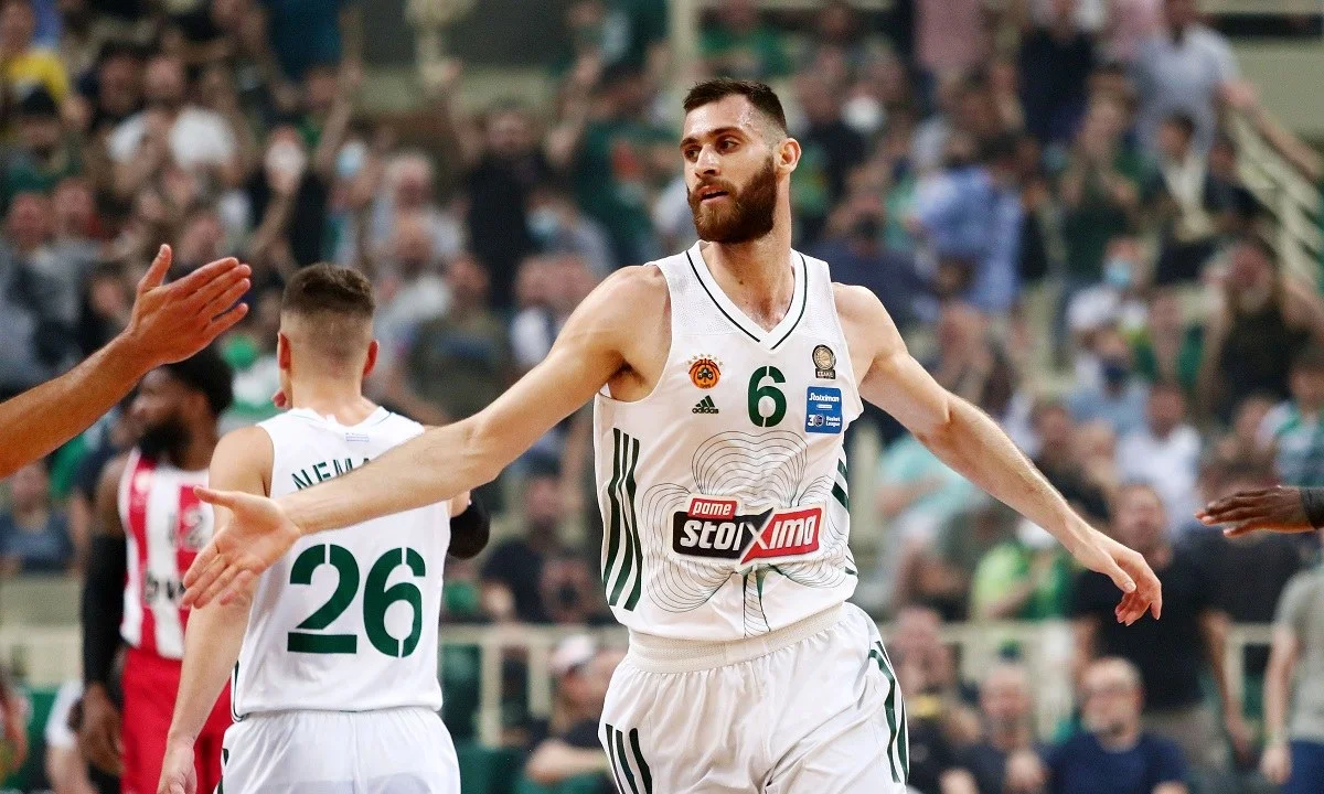 Ας ξεκινήσουμε από τα βασικά. Ο Γιώργος Παπαγιάννης ολοκλήρωσε τη σειρά των τελικών στην Basket League με μέσο όρο 11 πόντους και 9 ριμπάουντ.