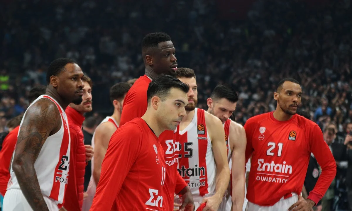 Απέναντι σε μια ομάδα που έπαιζε «τελικό» ο Ολυμπιακός απορρυθμίστηκε, ηττήθηκε φυσιολογικά και καθαρά κι επιστρέφει στο ΣΕΦ ώστε να διεκδικήσει τον επόμενο στόχο!