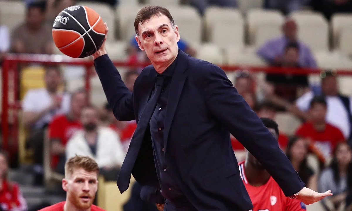 Ο Αλέξανδρος Κωτάκης γράφει για τον Γιώργο Μπαρτζώκα που σε ένα παιχνίδι με 39-9 βολές και 31-13 φάουλ έκανε παράπονα για τη διαιτησία.