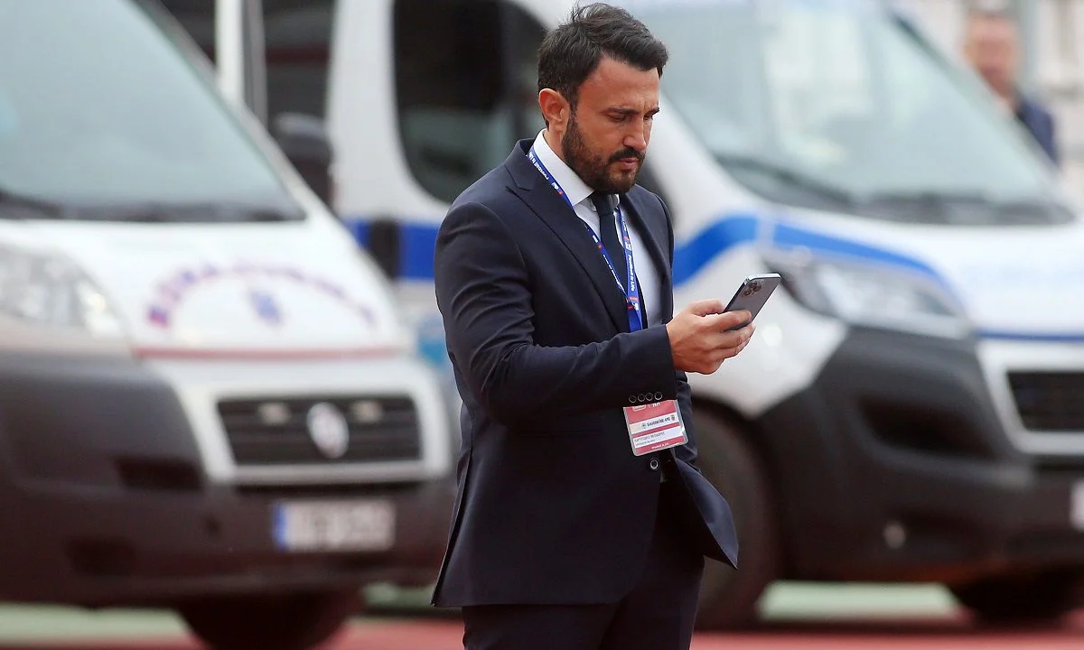Ο μόνος λόγος να δεχθεί το νέο φορμάτ του 1-4 η ΠΑΕ Άρης όπως ακούγεται, είναι αλλαγή του οικονομικού status των «κιτρινόμαυρων».