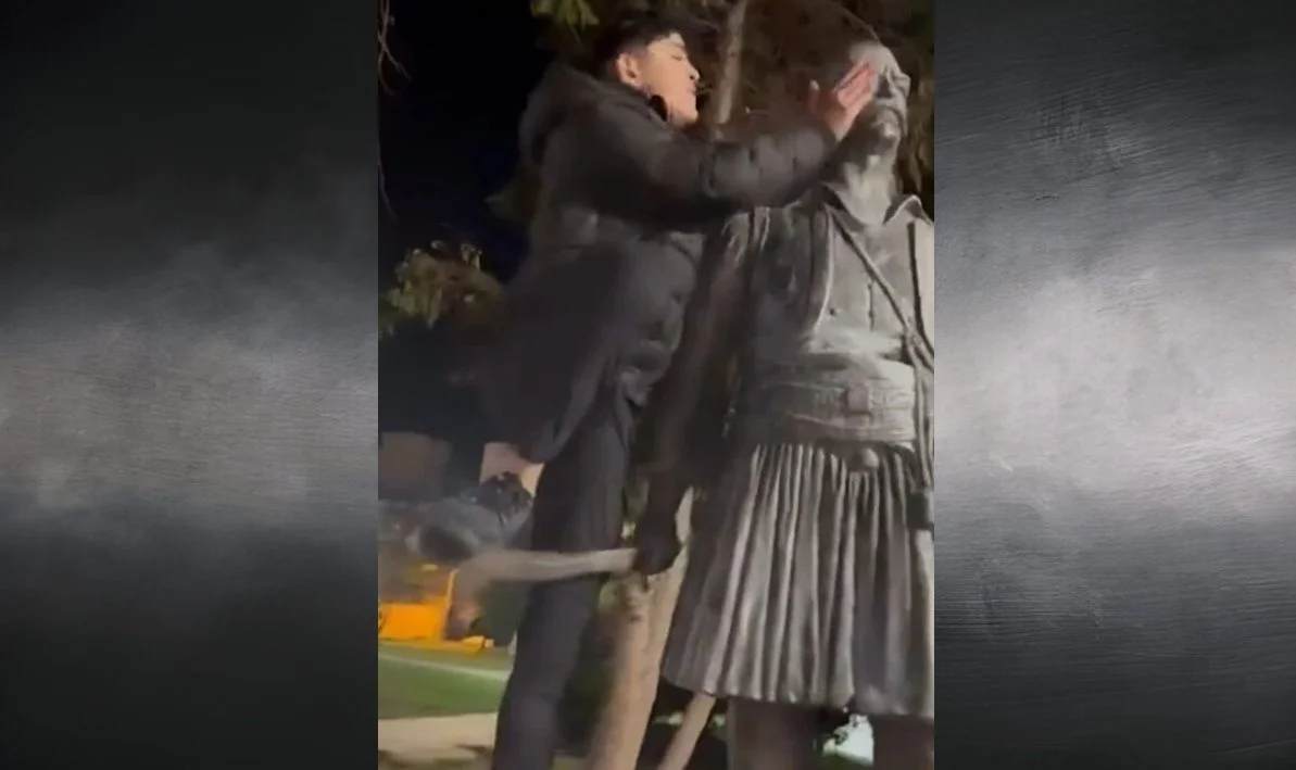 Άραγε πόσα ελληνόπουλα γνωρίζουν ποιος υπήρξε ο Κατσαντώνης; - Οι «αφορισμοί» είναι εύκολοι, αλλά για το κατάντημα αυτό φταίμε όλοι...