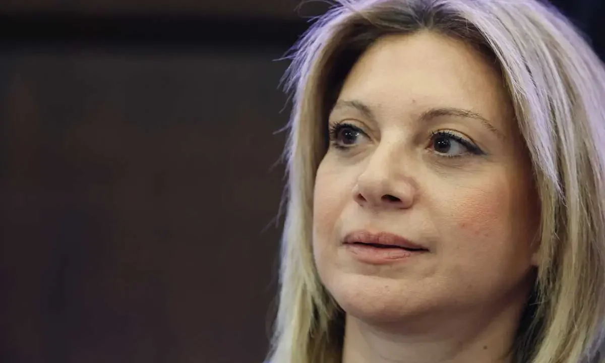 Κυβέρνηση και κόμματα της αντιπολίτευσης έδειξαν πόσο «δημοκράτες» είναι, καταδικάζοντας ακόμα και την υπόνοια διαλόγου για τις αμβλώσεις.