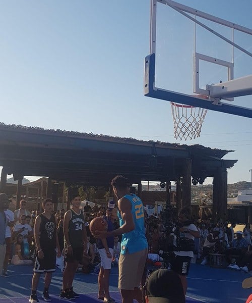 Αντετοκούνμπο