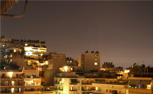 fota-balkonia Πάσχα Χριστός Ανέστη
