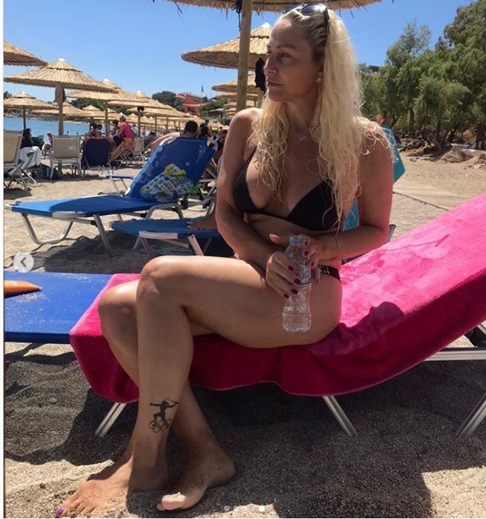 Τα μπικίνι τις Μιρέλας Μανιάνι «ζαλίζουν»! (pics)