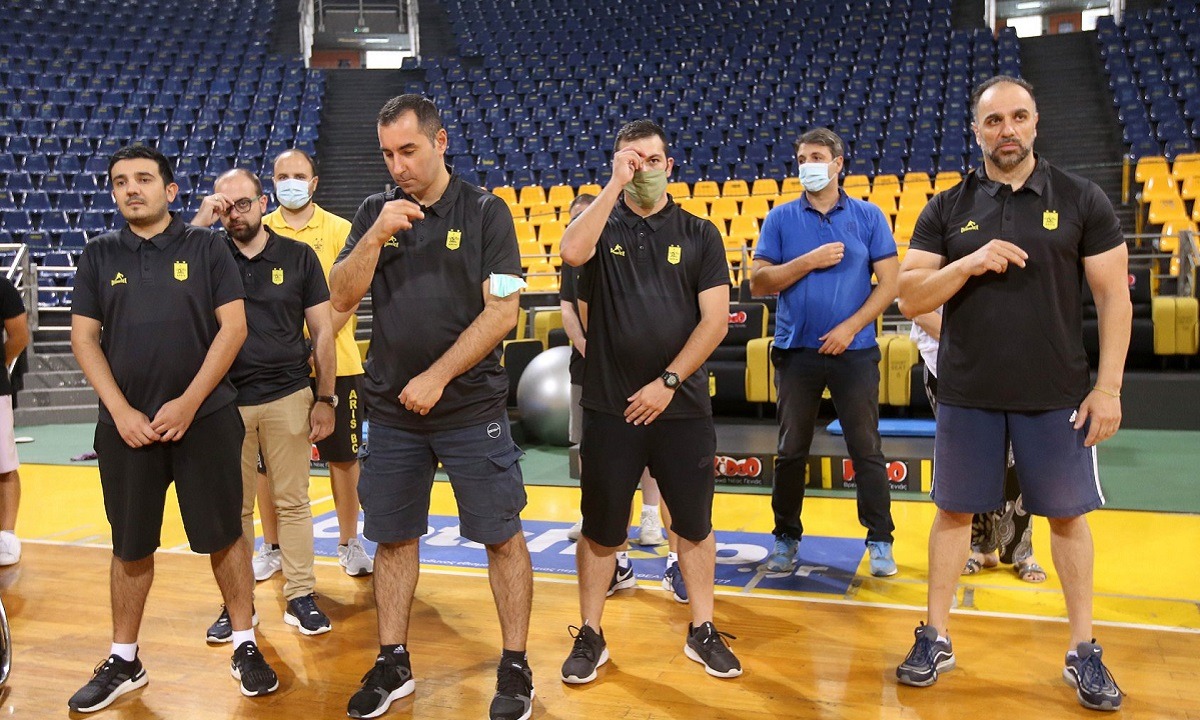 Εκθείασε Τσάλμερς ο Καμπερίδης: «Αποτελεί παράδειγμα, δεν συμπεριφέρεται σαν πρωταθλητής NBA»