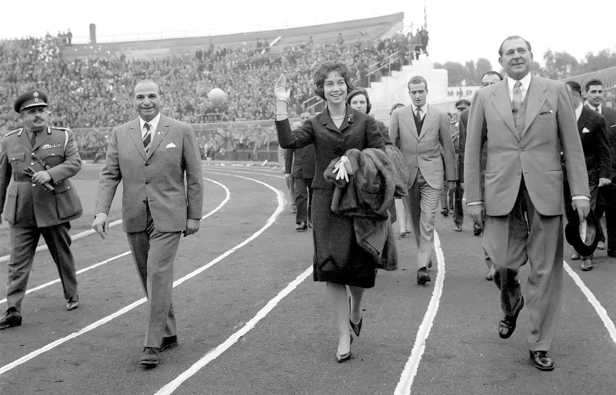 Σαν σήμερα, στις 3 Ιανουαρίου του 1962 η ΑΕΚ αποκτά και επισήμως το πιο μεγάλο και πιο σύγχρονο στάδιο στην Ελλάδα της εποχής εκείνης.