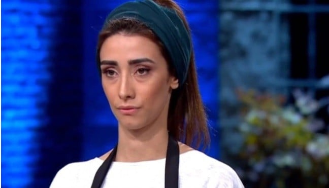 Masterchef: Η αλλαγή που σόκαρε στο τουρκικό παιχνίδι αφορούσε στην Zeynep Alikoç.