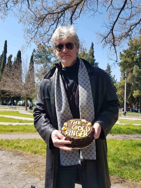 Άρης: Σε μια πολύ όμορφη κίνηση προχώρησε η ομάδα μπάσκετ με αμαξίδιο του συλλόγου, θέλοντας να ευχηθεί τα χρόνια πολλά στον Χάρη Παπαγεωργίου.