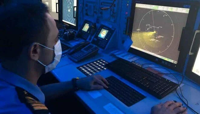 Τούρκοι: Έστειλαν φρεγάτες έξω από το Καστελόριζο με στόχο τον σχεδιασμό των επιχειρήσεων έρευνας και διάσωσης μετά από ναυάγιο πλοίου με 45 επιβαίνοντες.