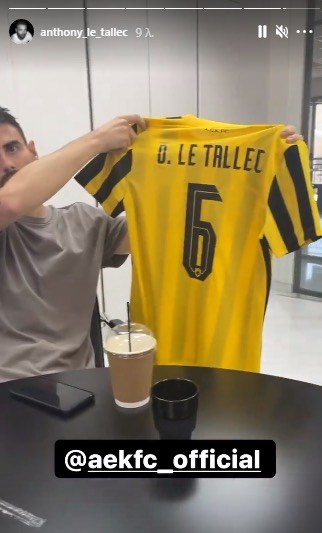 ΑΕΚ: Ανακοινώνεται ο Λε Ταλέκ - Στα γραφεία για τις υπογραφές (pic)