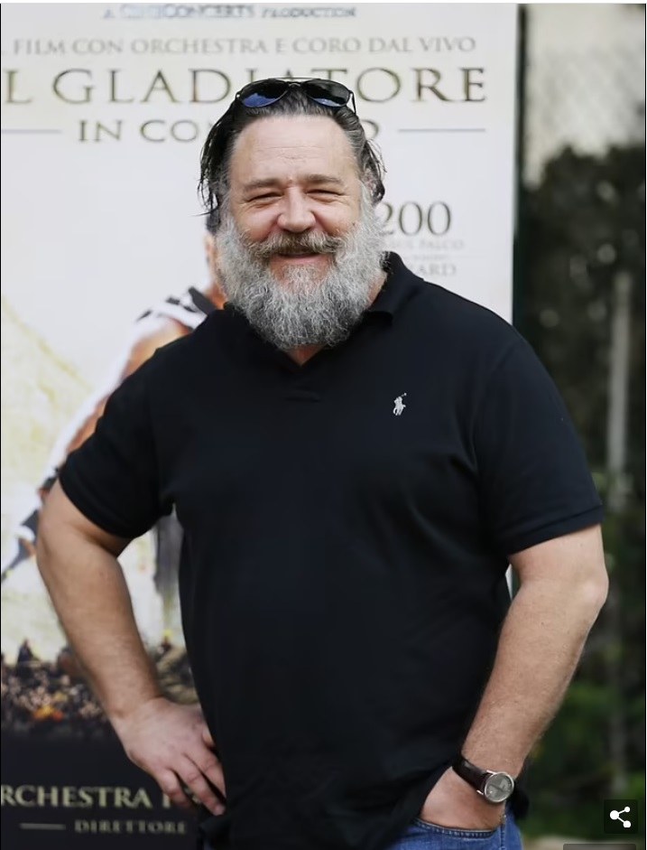 Είκοσι ένα χρόνια έχουν περάσει από τη χρονιά που η ταινία ο «Μονομάχος» βγήκε στις αίθουσες. Ένα φιλμ που έκανε τον Ράσελ Κρόου παγκοσμίως γνωστό και μέχρι σήμερα είναι ίσως η πιο γνωστή ταινία του.