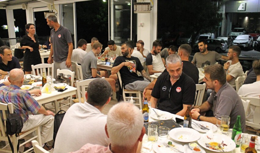 Την αγωνιστική περίοδο 2020-21 ο Πανερυθραϊκός έγραψε την πιο λαμπρή σελίδα της 46χρονης ιστορίας του. Και φυσικά δεν θα μπορούσε, παρά το γιορτάσει αναλόγως!