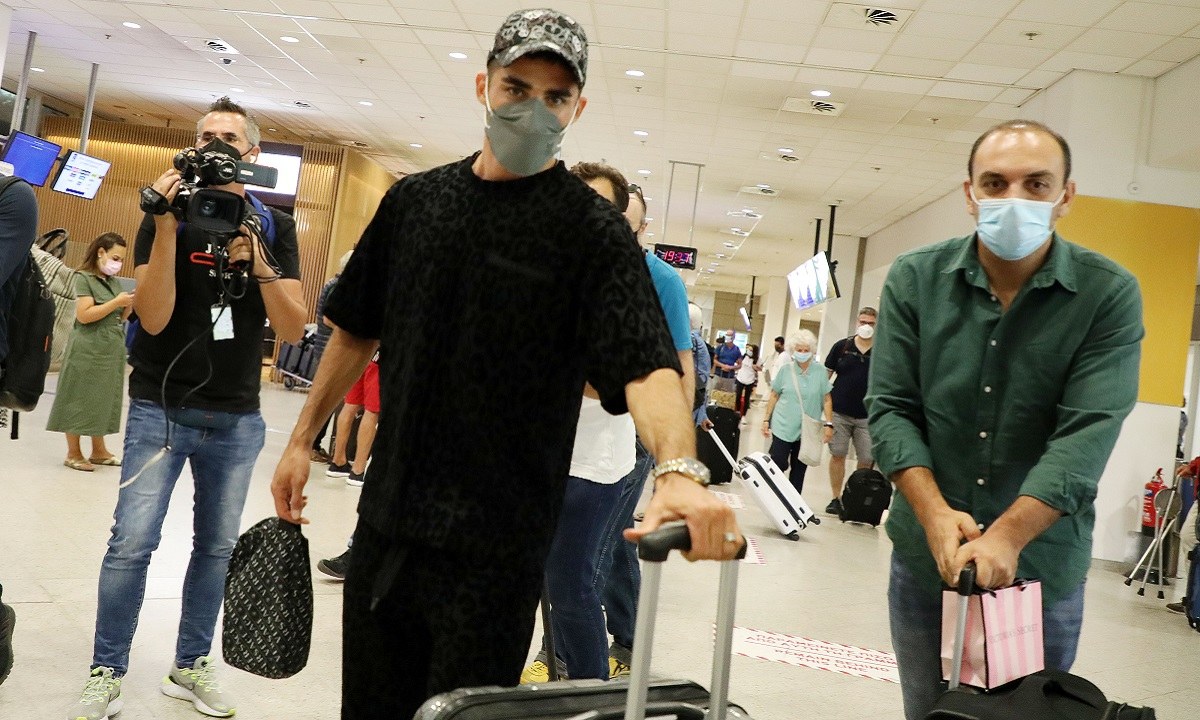 O Μίλαντ Μοχαμαντί έφτασε στην χώρα μας την Τετάρτη (15/9) για λογαριασμό της ΑΕΚ