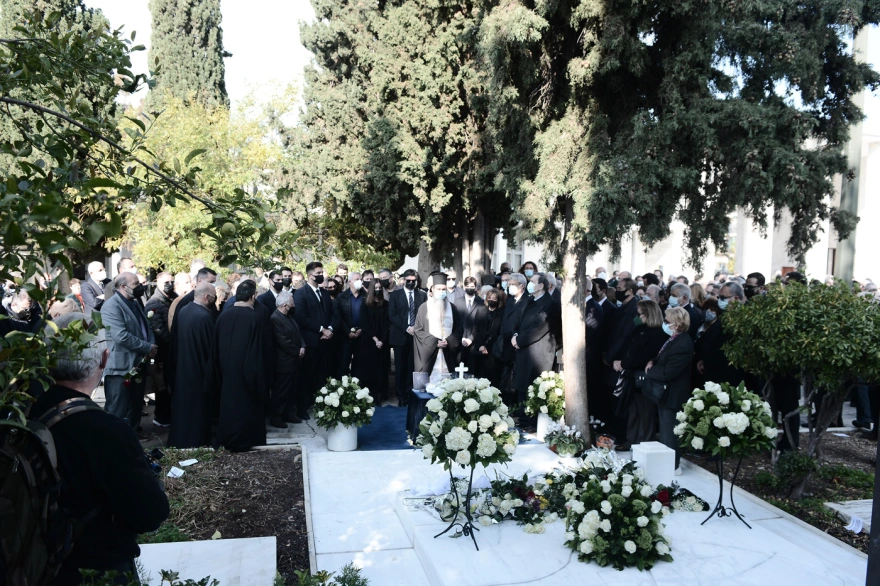 Φώφη Γεννηματά: Συγκίνηση στο 40ημερο μνημόσυνο