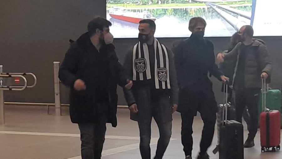 ΠΑΟΚ: Στη Θεσσαλονίκη ο Ζοάν Σάστρε - Ντύνεται στα «ασπρόμαυρα» ο Ισπανός (pics)