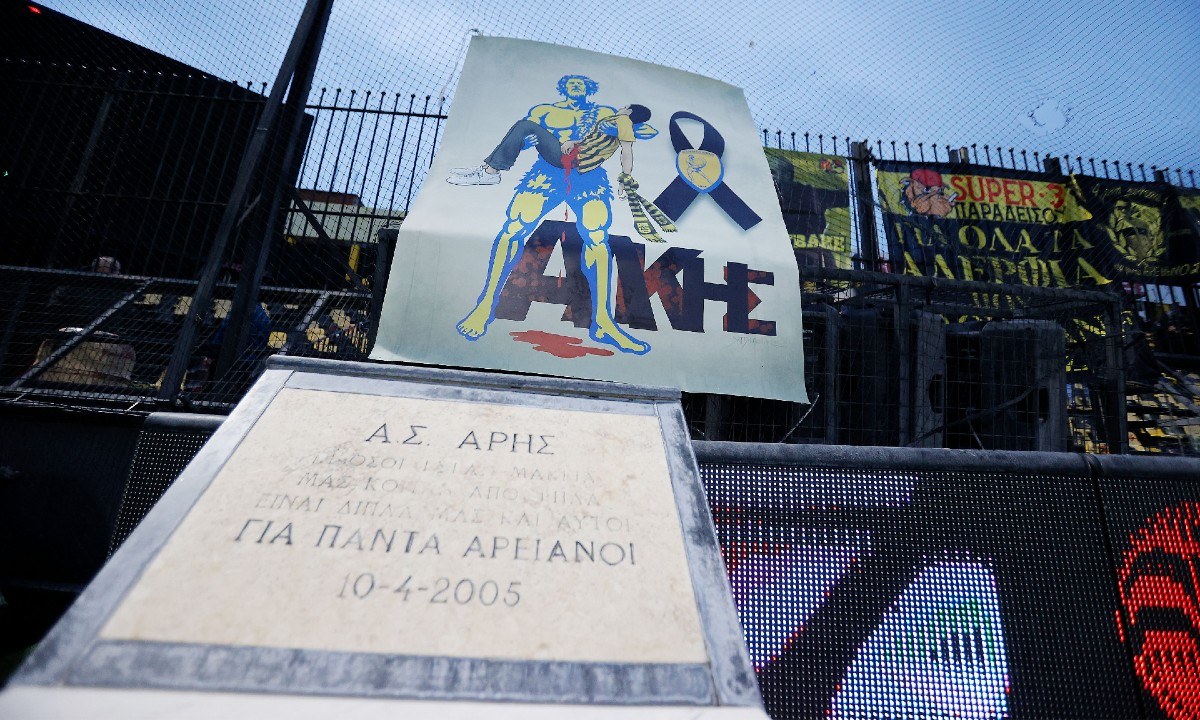 Ο Αλέξανδρος Κωτάκης γράφει για τους κωλοτούμπες τους οποίες εξέθεσε ο Άρης μετά τη μεγάλη νίκη με ανατροπή επί του αήττητου Ολυμπιακού.
