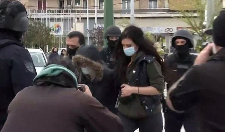 Θέμα στην Τουρκία έγινε η υπόθεση των τριών παιδιών στην Πάτρα που έχασαν τη ζωή τους με με μυστηριώδη τρόπο. Εκτενείς αναφορές από τον Τύπο.