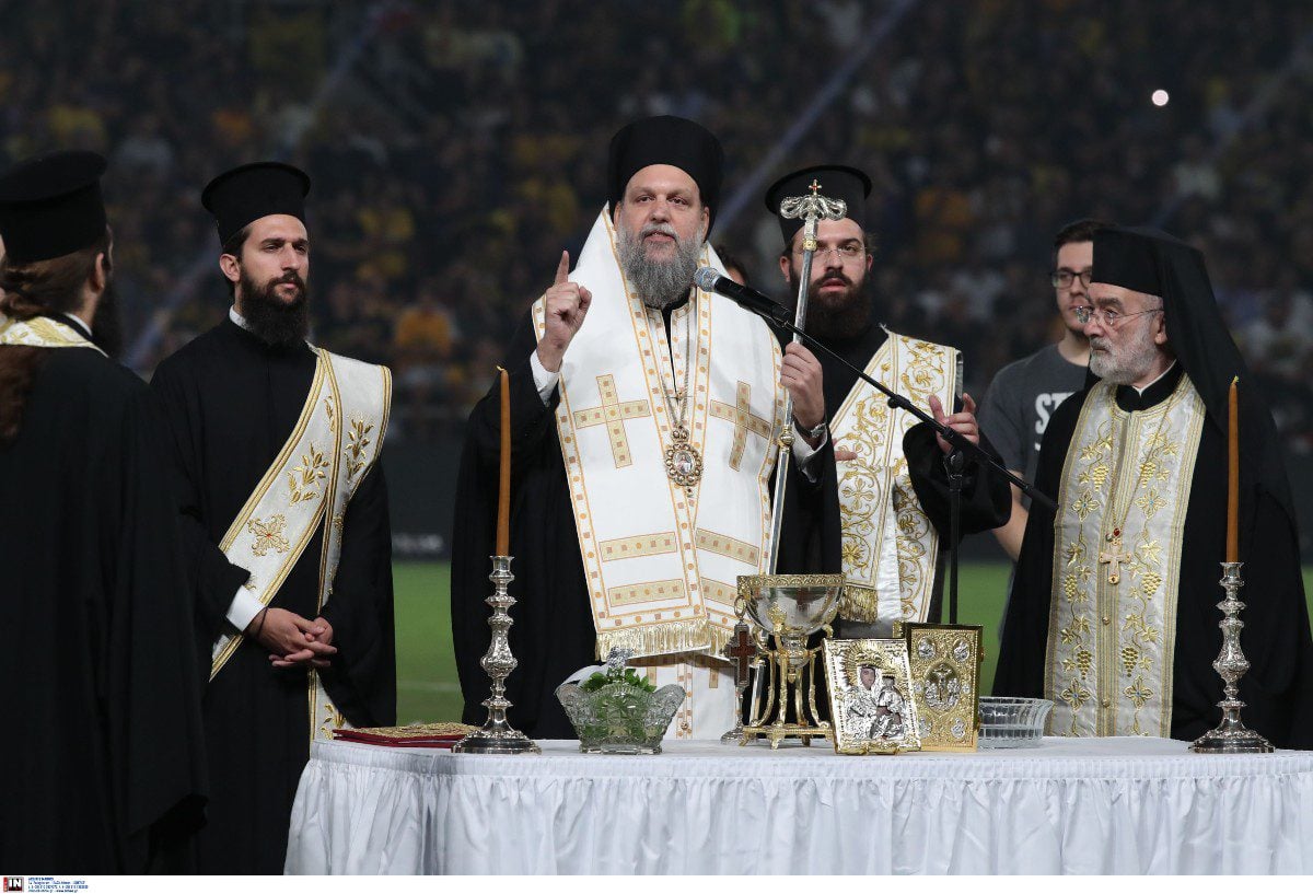 Δείτε βίντεο και φωτογραφίες από τα μεγαλοπρεπή εγκαίνια του νέου γηπέδου της ΑΕΚ - Πιο συγκινημένος από όλους ο Δημήτρης Μελισσανίδης.