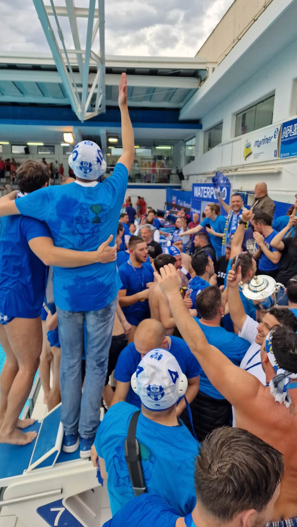 Τεράσα - Απόλλων Σμύρνης 14-18: Μετά την Ελλάδα (12-11), ο Απόλλων επικράτησε της Τεράσα και στην Ισπανία και σήκωσε το Challenger Cup!