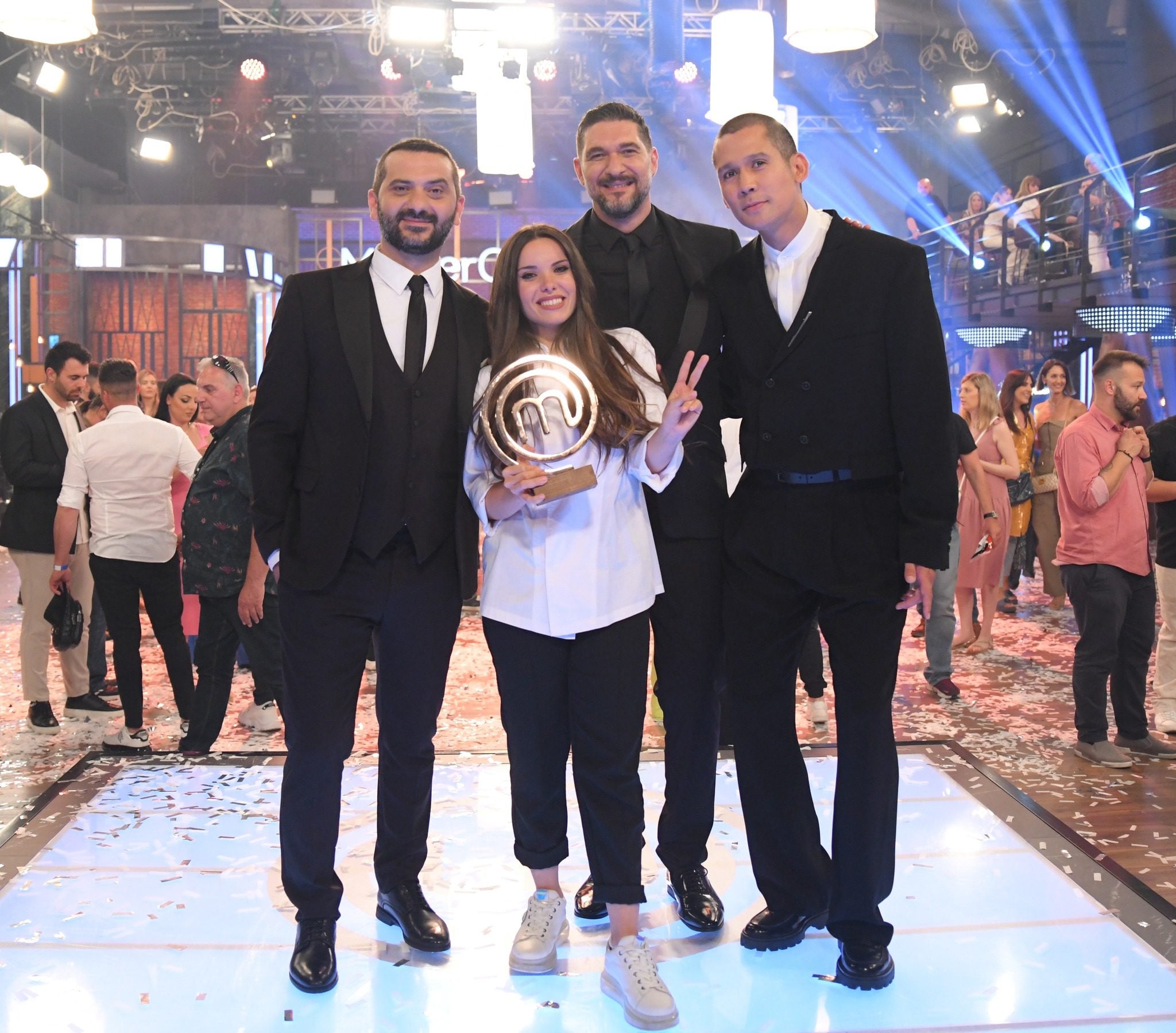 MasterChef: Αυτοί είναι όλοι οι νικητές του διαγωνισμού - Μαρία Μπέη η 8η! (pics & vid)