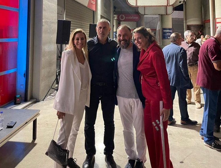 Νίκος Γέμελος: Ο κορυφαίος Έλληνας προπονητής κολύμβησης στο πλευρό του Γιάννη Μώραλη - Τα 35 χρόνια στον Ολυμπιακό και το μεγάλο όνειρο