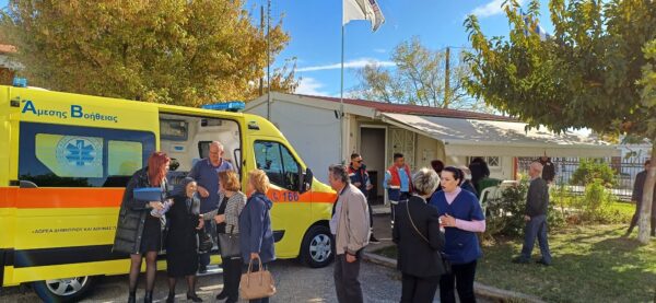 Αυτά να τα βλέπει το υπουργείο Υγείας και να ντρέπεται για το ΕΣΥ - Η γιαγιά αποφάσισε να κάνει τη δωρεά επειδή χρειάστηκε ΕΚΑΒ και δεν το είχε!