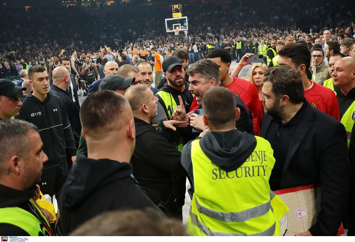 Παρτιζάν - Ολυμπιακός: Ένταση με Μπαρτζώκα στο φινάλε του ματς (pics)