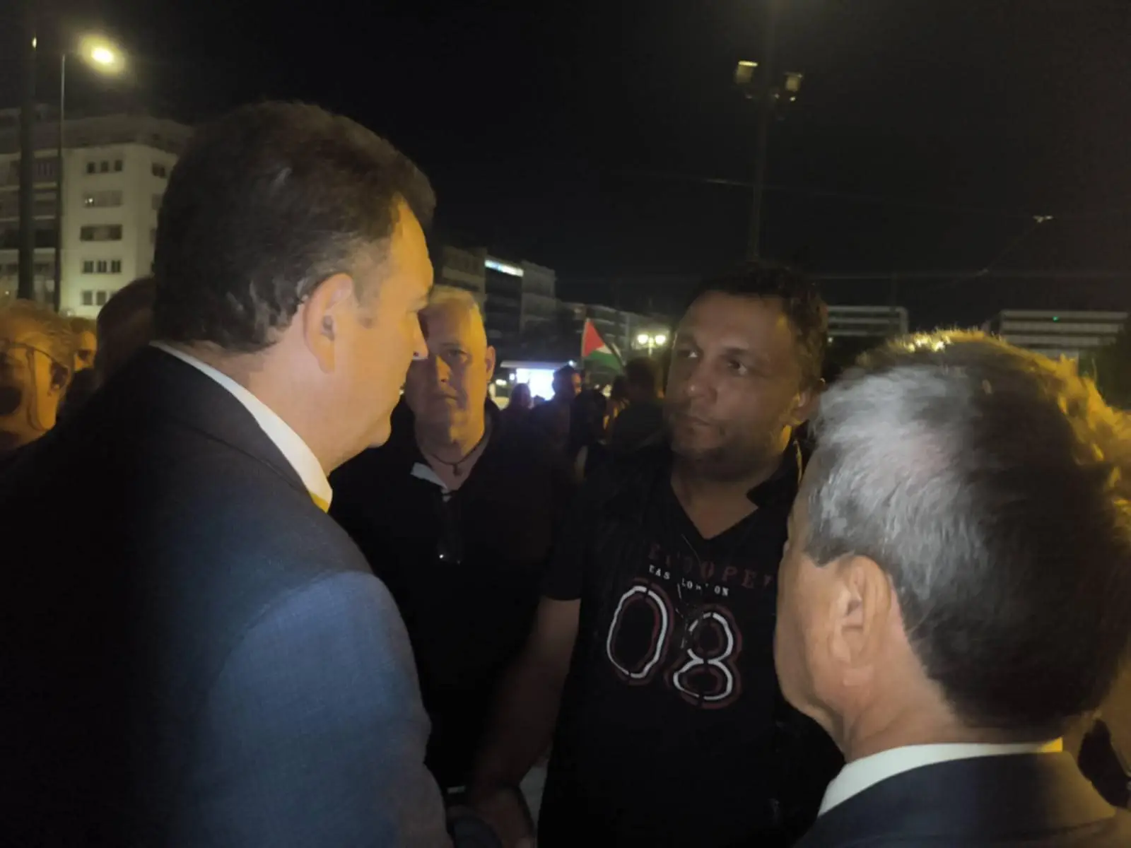Νικόλαος Παπαδόπουλος: Στο πλευρό του πατέρα θύματος των Τεμπών που κάνει απεργία πείνας στο Σύνταγμα